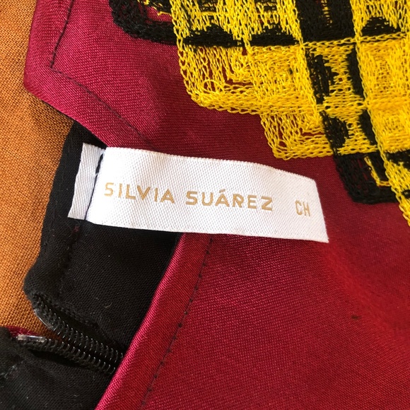 Mexican dress by Silvia Suarez from Oaxaca - Picture 7 of 8